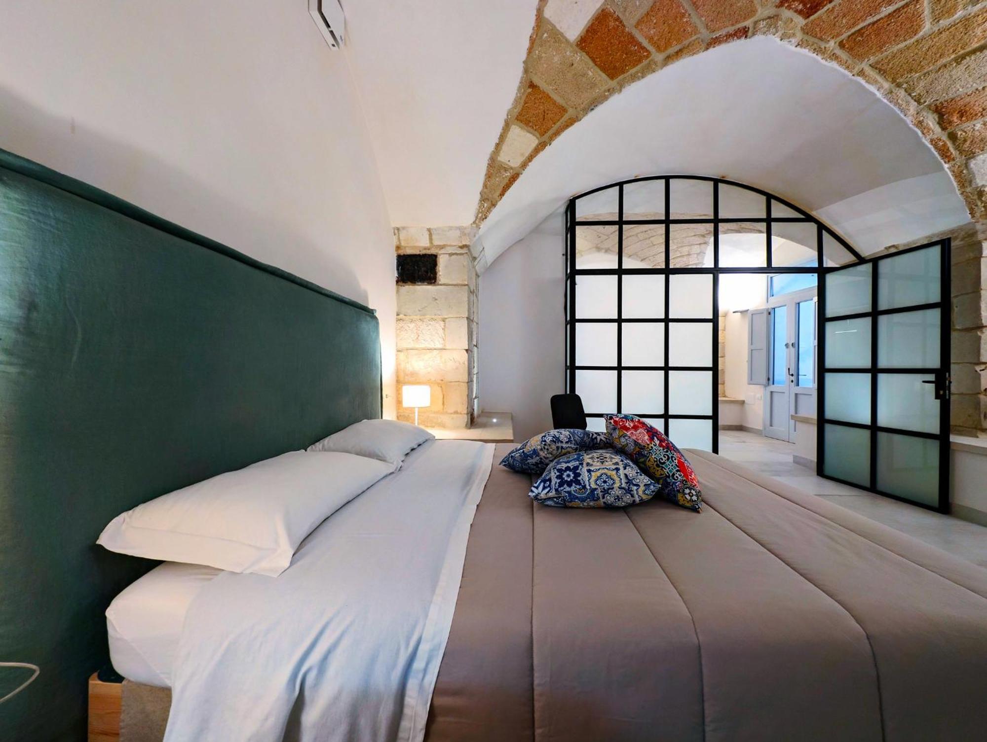 Oikia Vacanze Giuggianello Le Bey 外观 照片