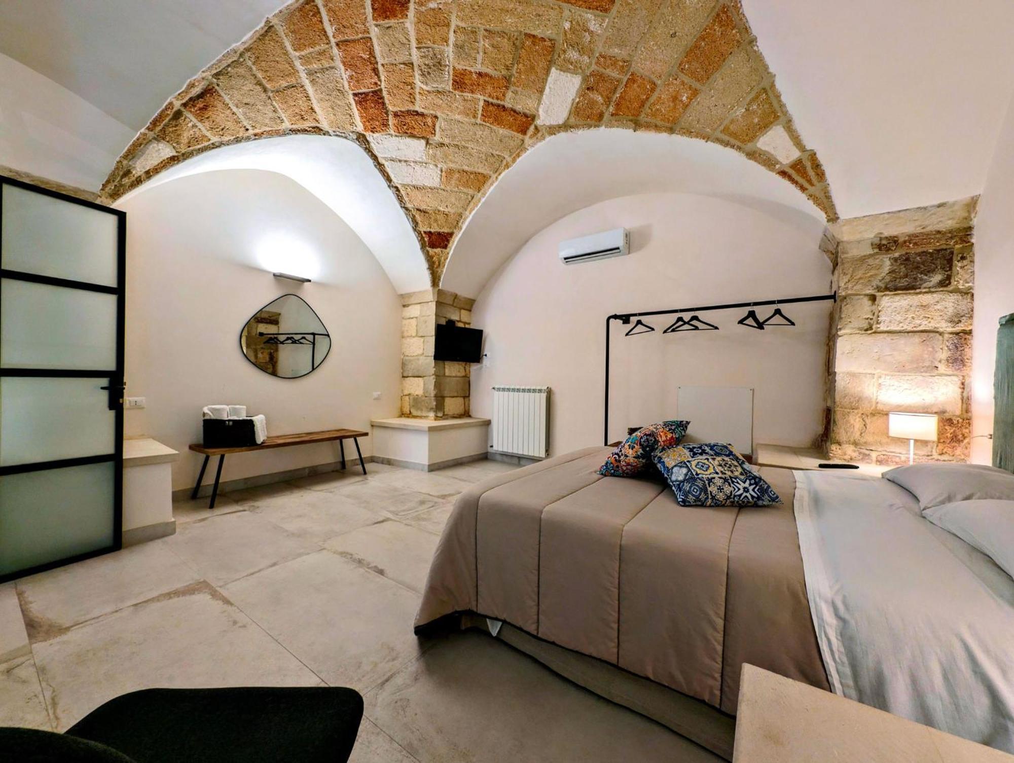 Oikia Vacanze Giuggianello Le Bey 外观 照片