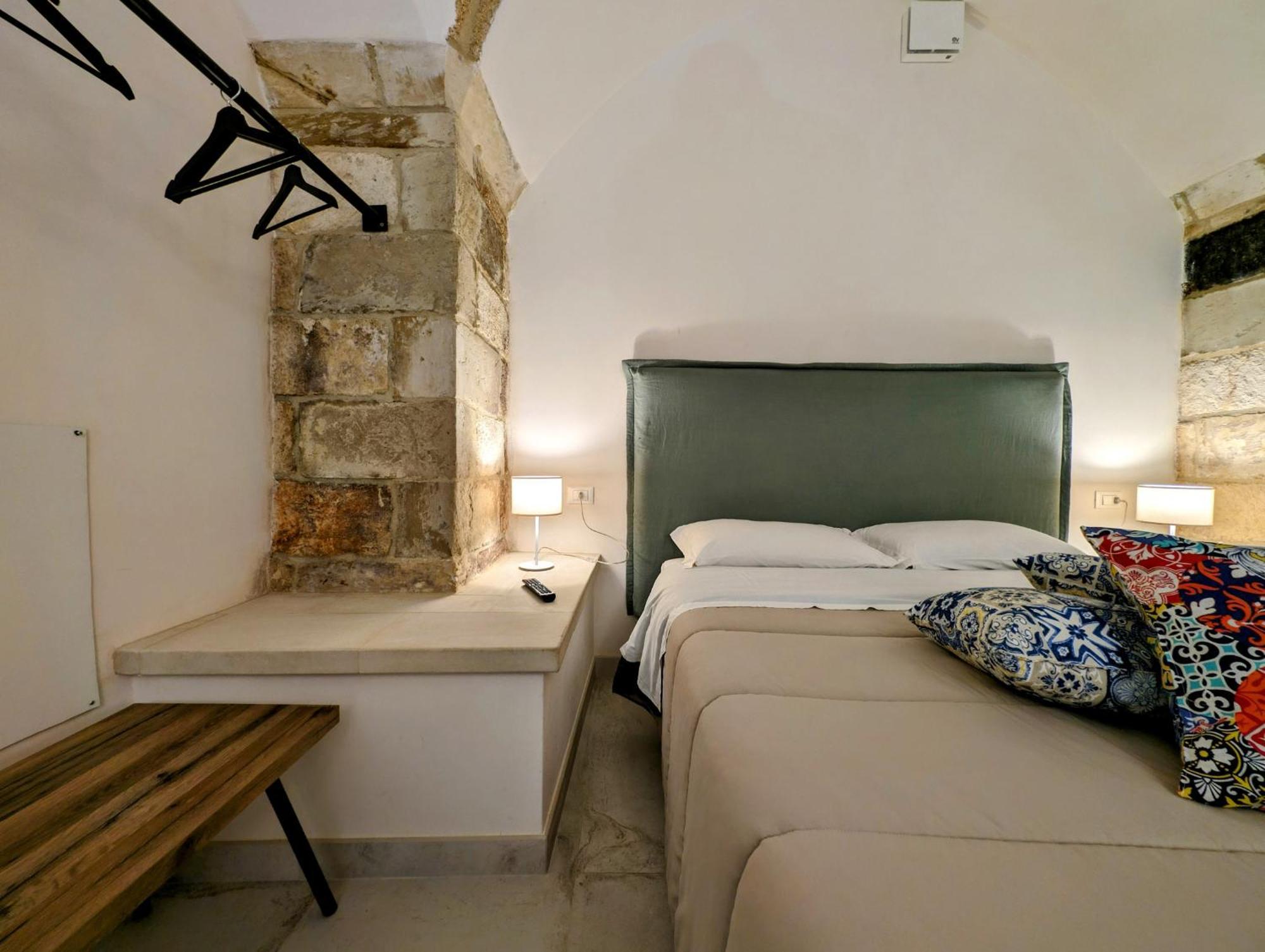 Oikia Vacanze Giuggianello Le Bey 外观 照片